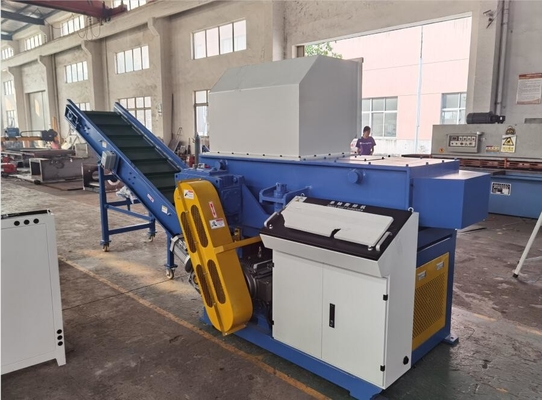 High Output Plastic Pipe Shredder For Hard Pipes , Spindle Speed Is 45-100 Rpm