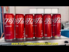 Dubbele as shredder versnippert verlopen defecte cola plastic flessen