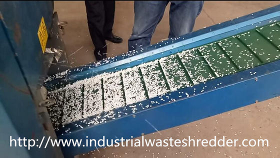 Goede prijs. Van de het Kartondoos van het staalblad Scheerbeurt van de de Ontvezelmachine de Ononderbroken Hoge snelheid voor Papierafval online