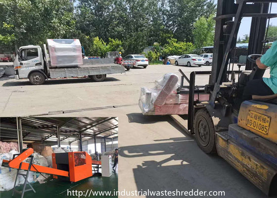 Goede prijs. De roterende Verscheurende Machine van het Bladen66kw Plastic Afval online