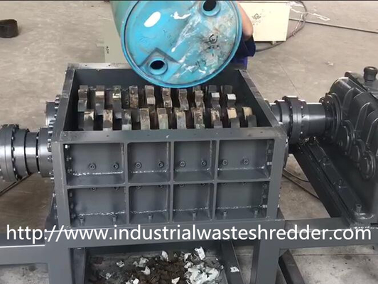 Goede prijs. Plastic van de het Stevige Afvalontvezelmachine van HUISDIERENemmers Anticorrosieve de Machine Dubbele Schacht online