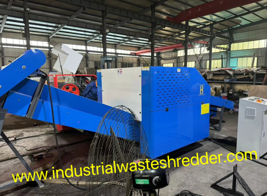 Vissernettenbreker PP Raffia-freesmachine met duurzaam legeringsgereedschap staal roterende messen elektrische energiebesparing