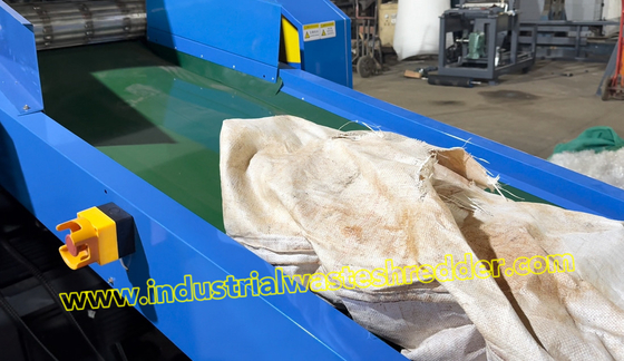 PP Raffia Jumbo Bag Crusher Super Big Sacks Grinder Met Duurzame Alloy Tool Steel Rotary Blades Energiebesparend 1600B