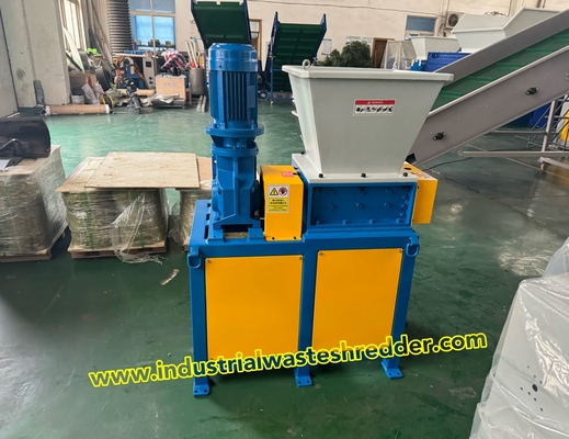 Goede prijs. Mini versnipper huishoudelijke afvalversnipper snijmotor 3 kW, afvalversnipper voor maritieme scheepsbouw creole gebruik 440V 60HZ online