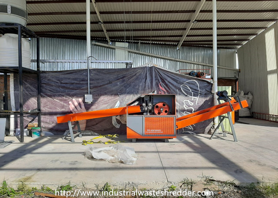 Goede prijs. Pp-PE pvc filmt van de Ontvezelmachinebladen van het Zakken8p Plastic Afval Lengte 1200mm online