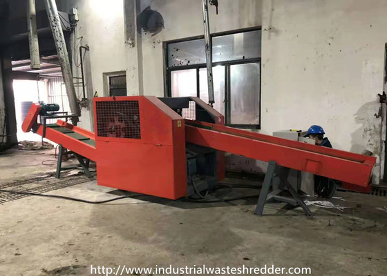 Goede prijs. Van de Meltblowndoek 1000kg Capaciteit de Per uur van de het Voddensnijmachine online